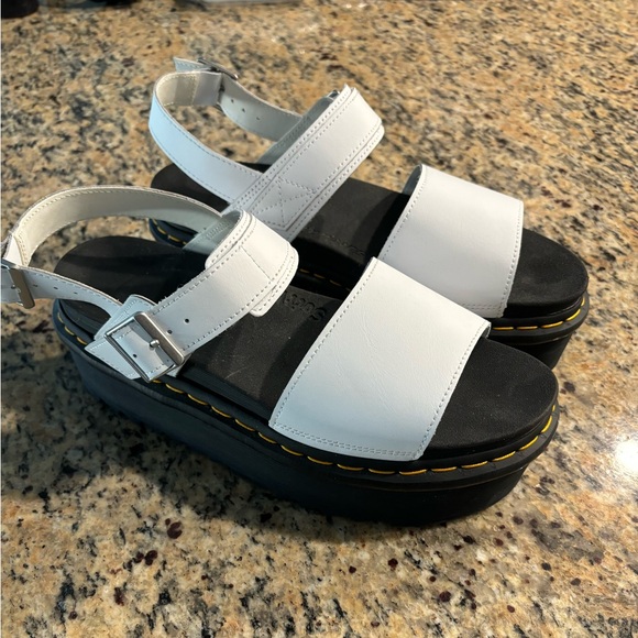 Dr. Martens Shoes - NWOT Dr. Martens Women's Voss Quad Platform Sandals White Size 11 Shoes